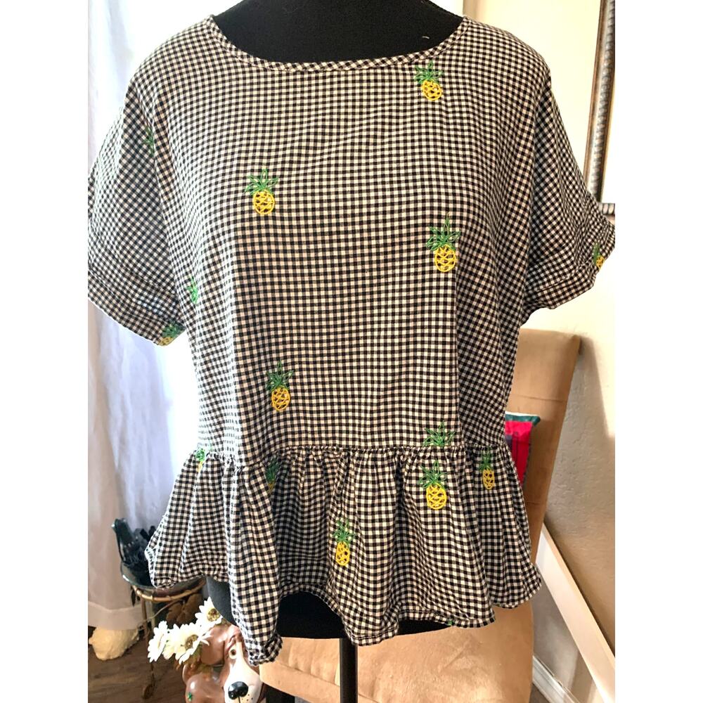 Girl Krazy Gingham Black/White Peplum Embroidered Pineapples Short Sleeve Size S